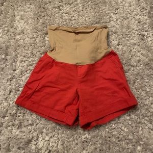 Coral maternity shorts